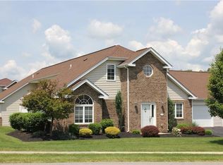 85 Nicholas Dr, Beaver, PA