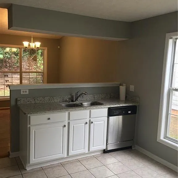 3225 Ennfield Ln — Photo 7