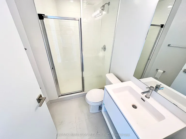 159 Wellesley St E #1204 — Photo 12
