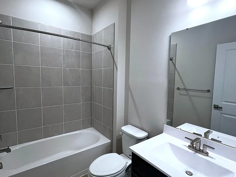 10913 Blanton Way — Photo 22