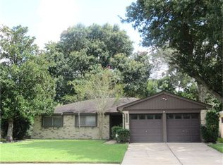 9203 McAfee Dr, Houston, TX 77031