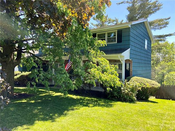 3rd image of 4816 Westfield Dr