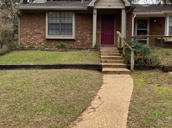 177 Whetherbine Way W, Tallahassee, FL 32301