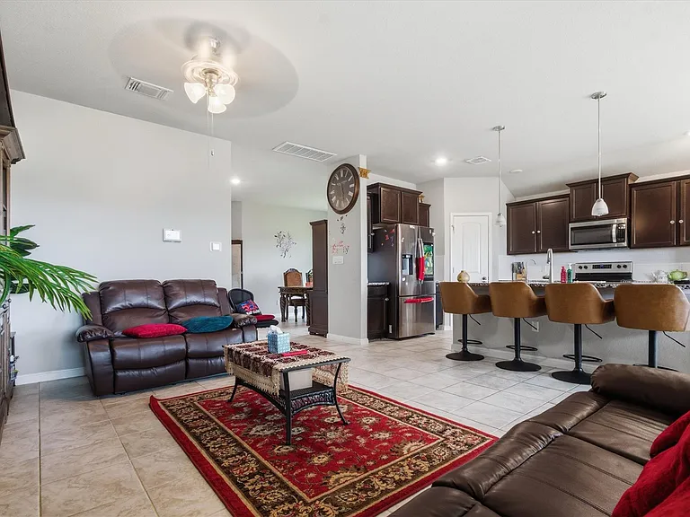 229 Cinnamon Loop — Photo 15