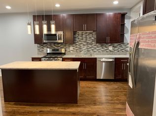 6437 N Albany Ave STE 1, Chicago, IL 60645