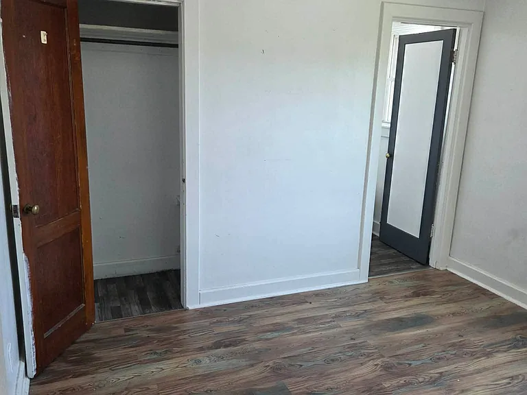 400 Walnut St — Photo 3