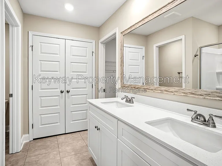 3225 Venetian Dr — Photo 14