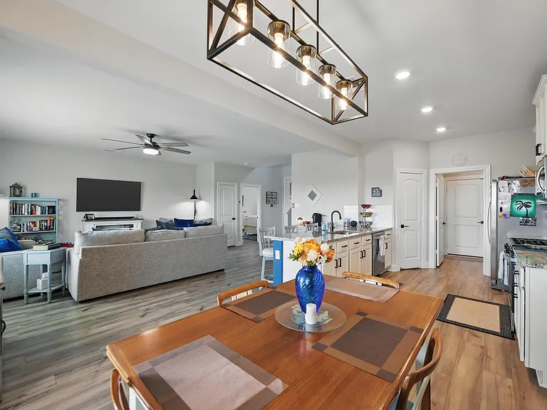 11041 Bass Creek Trl — Photo 6
