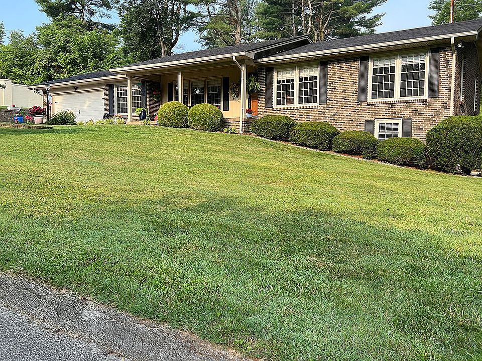 1st image of 100 Nightingale Cir
