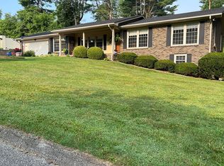 100 Nightingale Cir, Somerset, KY 42503