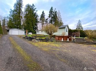 2860 Woods Rd E, Pt Orchard, WA 98366