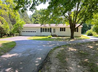 7260 Childsdale Ave NE, Rockford, MI 49341
