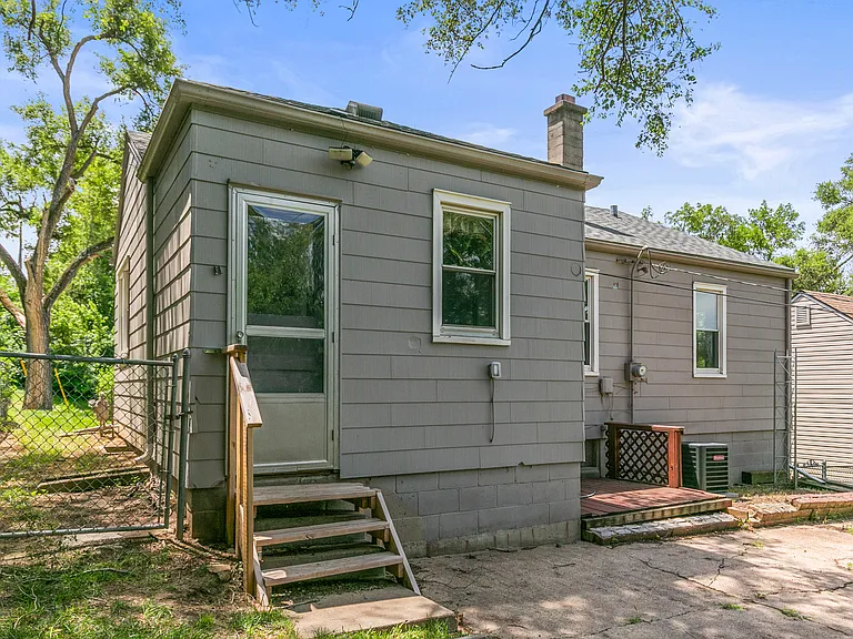 3164 Ida St — Photo 36