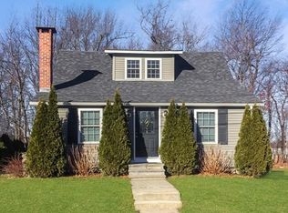 6 Eustis St, Worcester, MA 01606