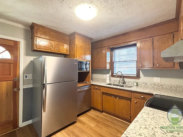 17 Eula St — Photo 4