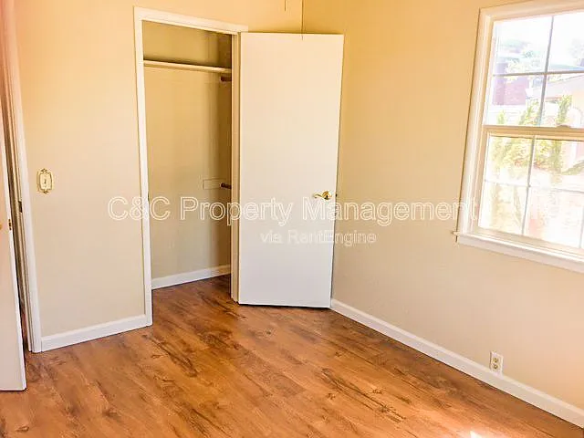 1288 Darwin St — Photo 5