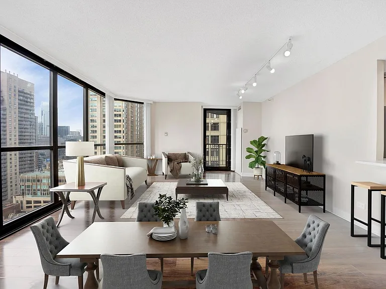 10 E Ontario St #2820 — Photo 1