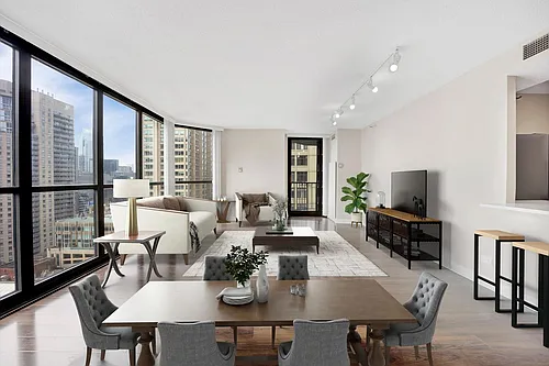 10 E Ontario St #2820 Photo 1