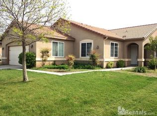 5528 E Christine Ave, Fresno, CA 93727