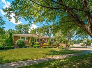 565 N 19th St, Sebring, OH 44672