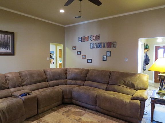 3rd image of 5010 Sherwood Dr
