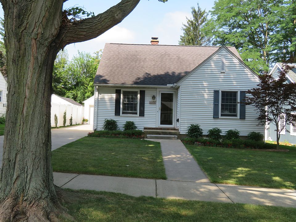 1st image of 1306 Prescott Ave