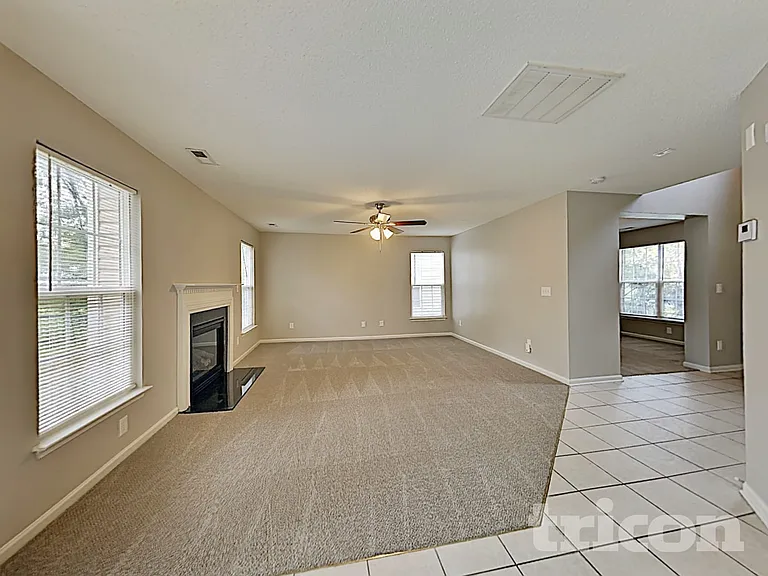 4030 Evelyn Ave — Photo 4