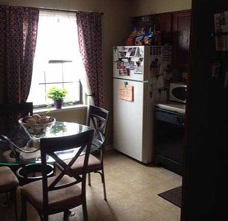 3rd image of 102 NE Timbercreek Cir