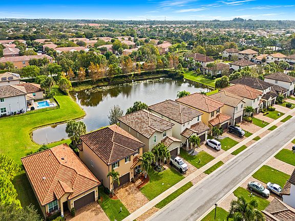 5th image of 6830 Langdon Way