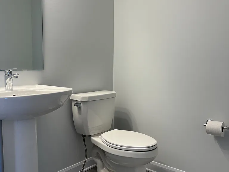 144 Invention Blvd — Photo 16