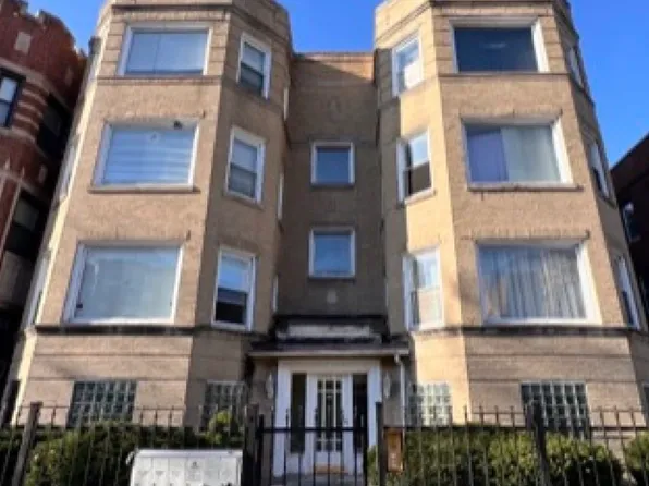 6926 S Paxton Ave #2S, Chicago, IL 60649