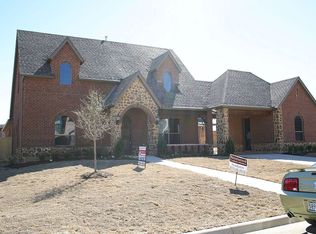 3206 Wildpointe Ct, Mansfield, TX 76063