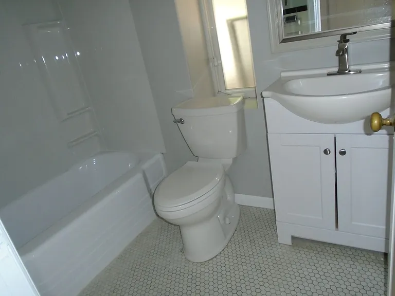 Hackberry - 2521 — Photo 5