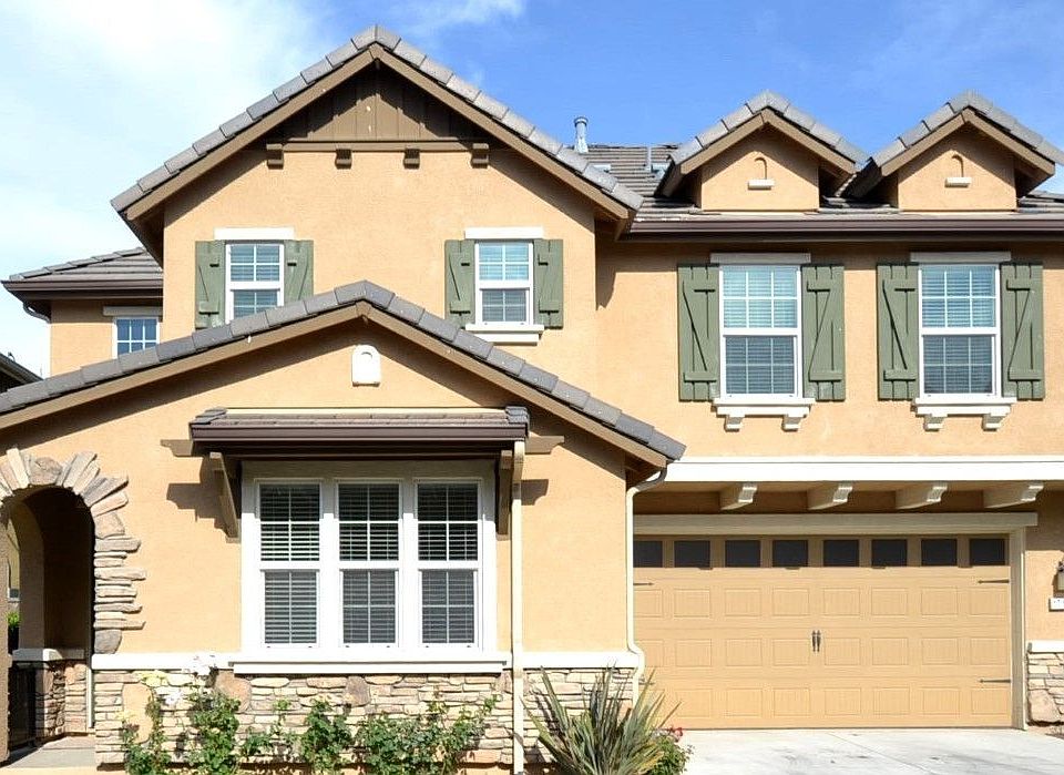 1st image of 17118 Hickory Oak Ln