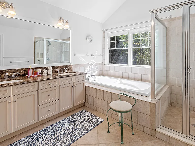 565 Wainscott Northwest Rd — Photo 14