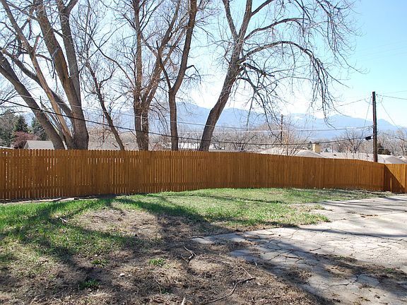 2nd image of 616 Widefield Dr