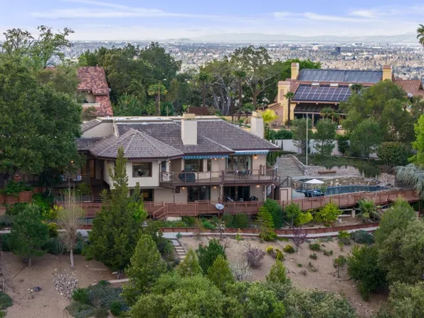 530 Santa Rosa Dr, Los Gatos, CA 95032