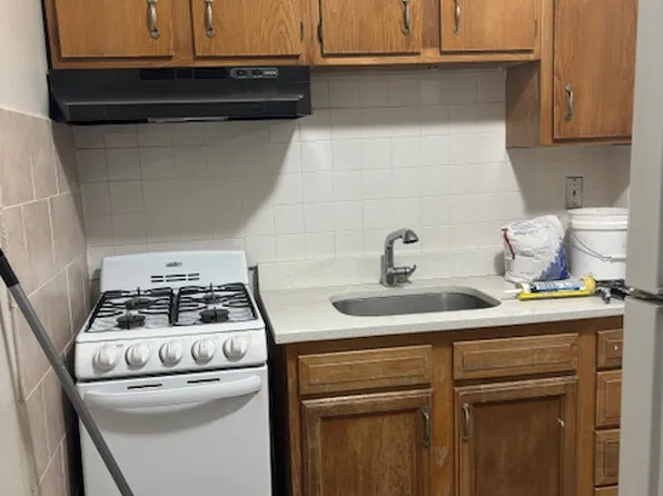 6 W Glenolden Ave #F, Glenolden, PA 19036