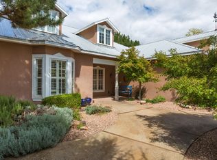 1513 Tinnin Rd NW, Los Ranchos De Albuquerque, NM 87107