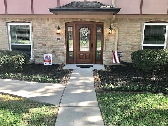 4th image of 5219 Glenmere Ln