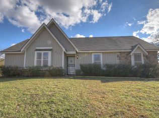 6377 Midsummer Way, Memphis, TN 38115