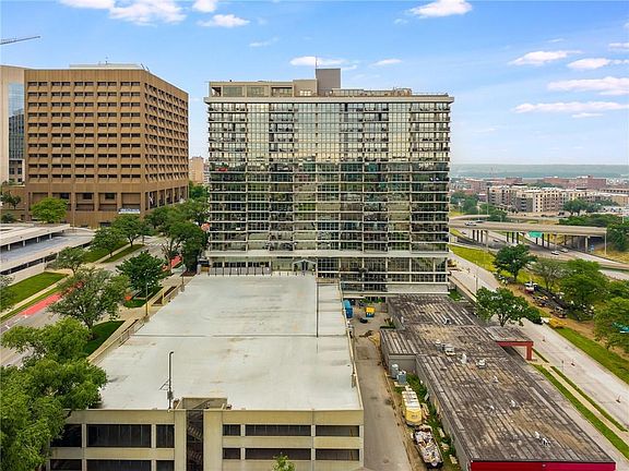 5th image of 600 E Admiral Blvd Unit 1802