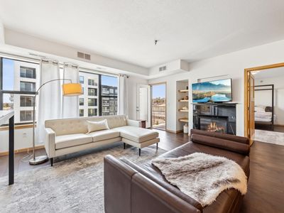 1155 Ford Rd APT 412, Saint Louis Park, MN, 55426