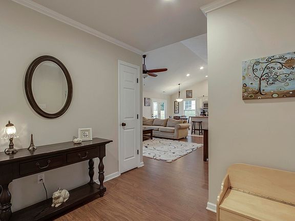 3rd image of 1325 Treyvista Ct