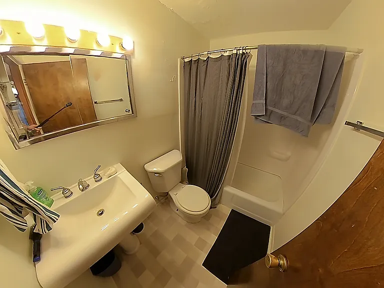 1208 N Dunn St #2 — Photo 6
