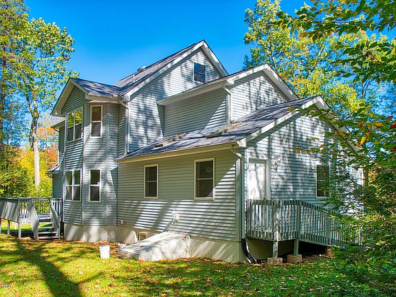 5th image of 109 Moosewood Ln
