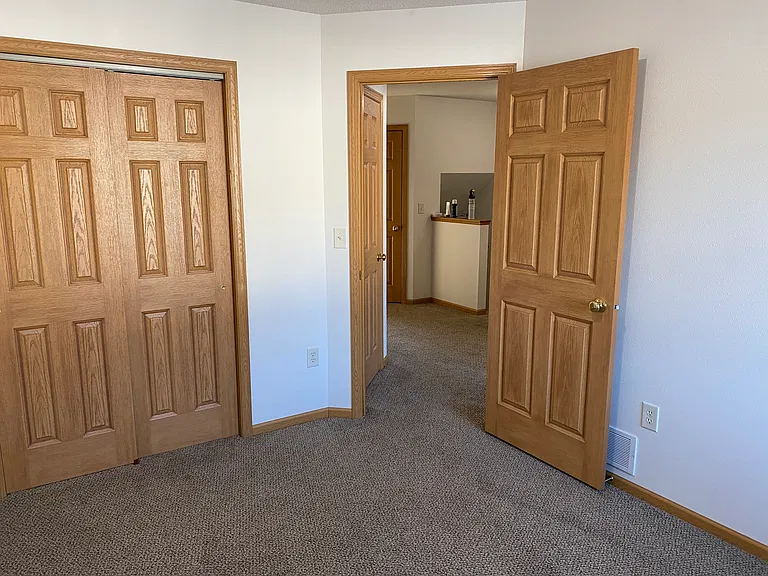 1101 Stuhr Ct — Photo 11