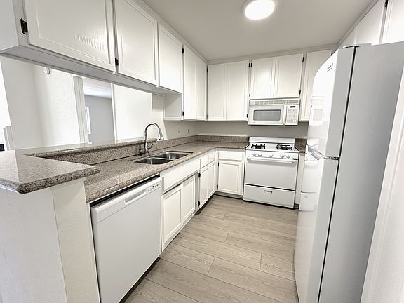 2nd image of 1345 S Westgate Ave APT 205