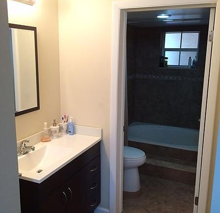 5th image of 430 SE 7th St APT 202E