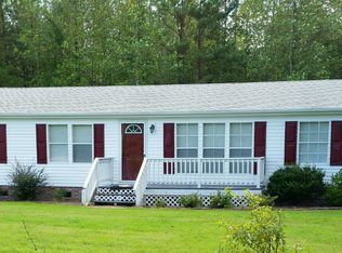 5063 Blueberry Rd, Currie, NC 28435